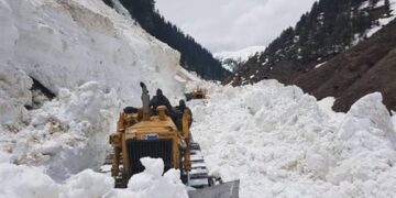 Gurez remains cut off during winter, but BRO ensures prompt snow clearance for restoration: Govt