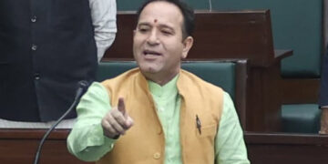 Govt failed on all fronts; session too short to discuss public issues: LoP Sharma