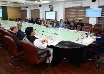 CM Omar Abdullah Reviews Progress Of Jal Jeevan Mission In J&K