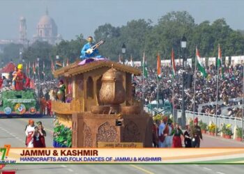 Crafts, Music Of Jammu And Kashmir Display Cultural Richness At Republic Day Parade