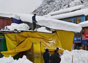 Fresh Snowfall in Parts of J&K; Weather to Remain Dry for Next 48 Hours