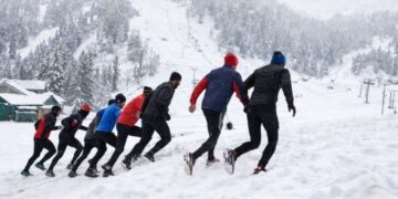 Athletes Train Their Legs And Lungs For Gulmarg Ahead Of Khelo India Winter Games’ 2nd Leg