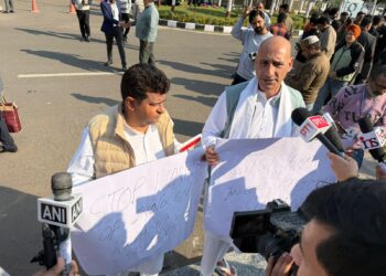 Congress MLA Irfan Hafeez Lone Demands End to ‘Harassment’ of Kashmiris Outside J&K