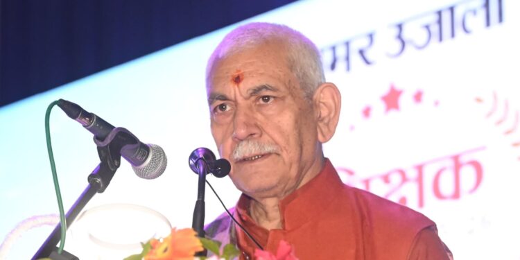 Lieutenant Governor addresses "Amar Ujala's Inspirational Teachers Award" Ceremony