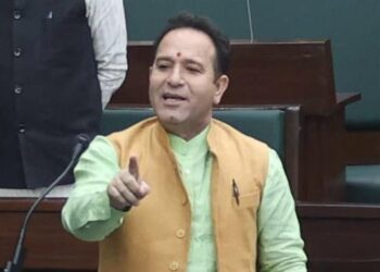 LoP Sharma accuses NC of deceit, alleges it outsourced 24,000 jobs in J&K