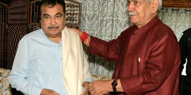 NITIN GADKARI ARRIVES IN SRINAGAR; LG MANOJ SINHA EXTENDS WARM WELCOME